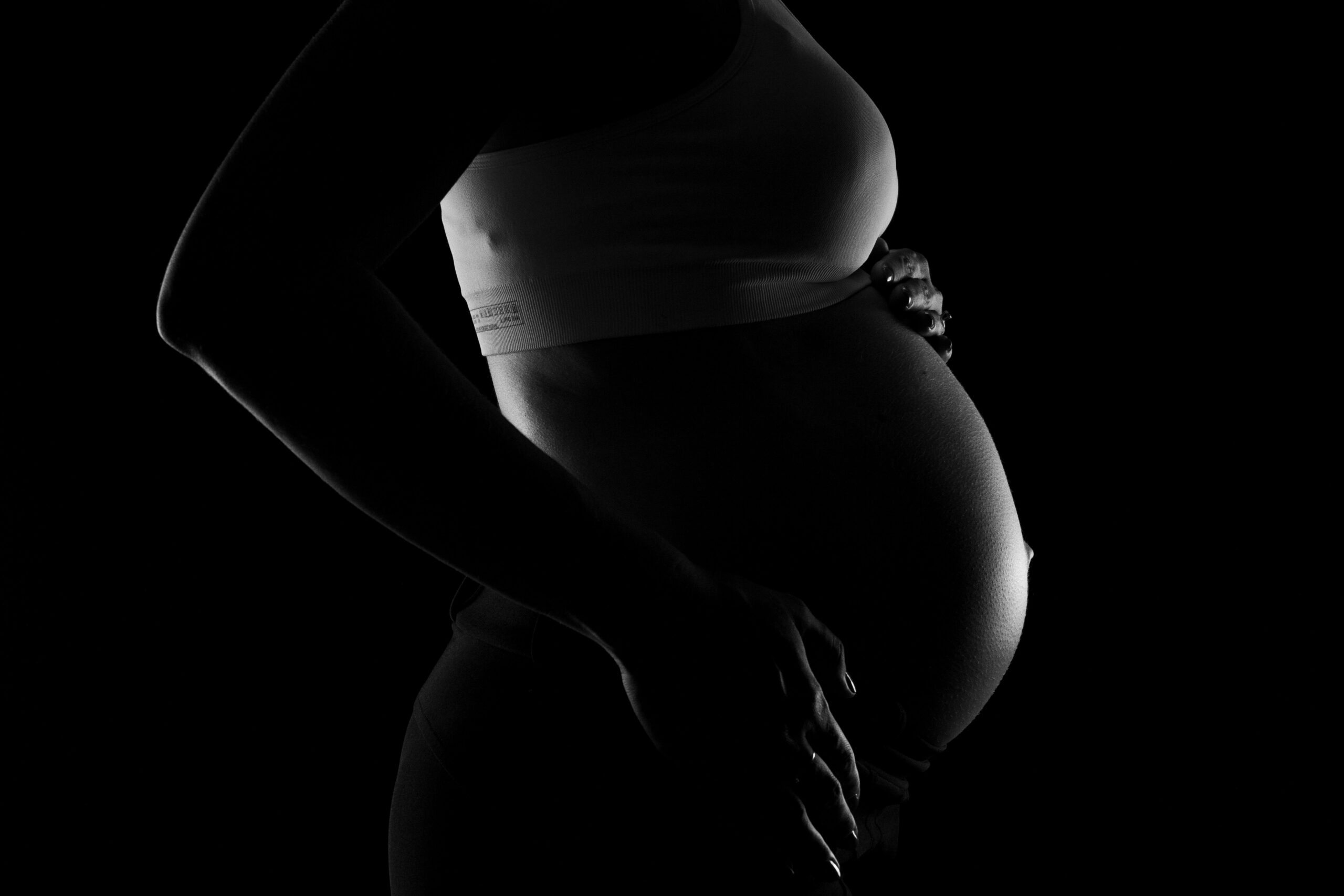 Operasi Caesar, Perjalanan Menjadi Seorang Ibu Lewat Ruang Operasi ...