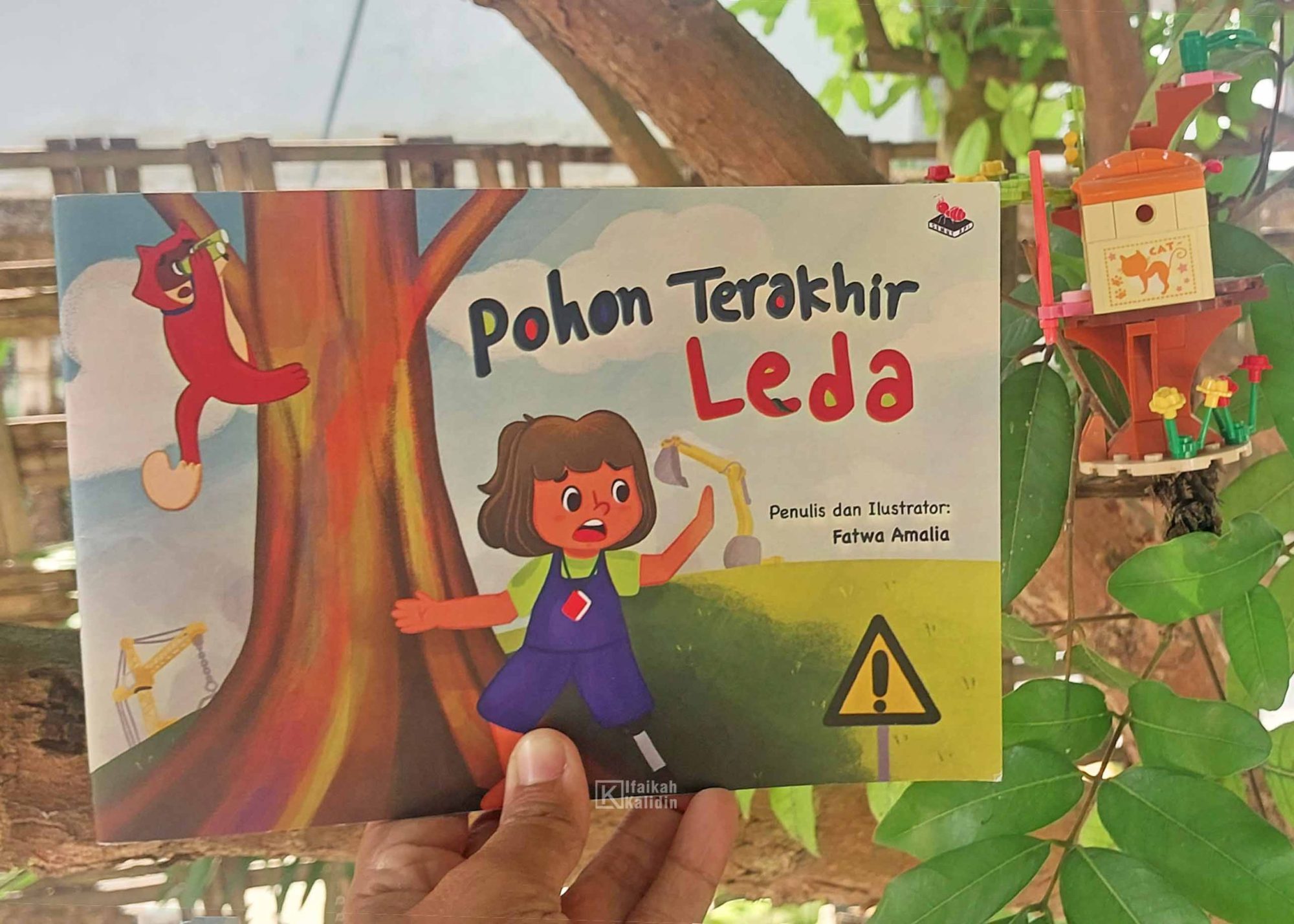 Cerita Buku Pohon Terakhir Leda - Penerbit Semut Api - Carèta Embuk